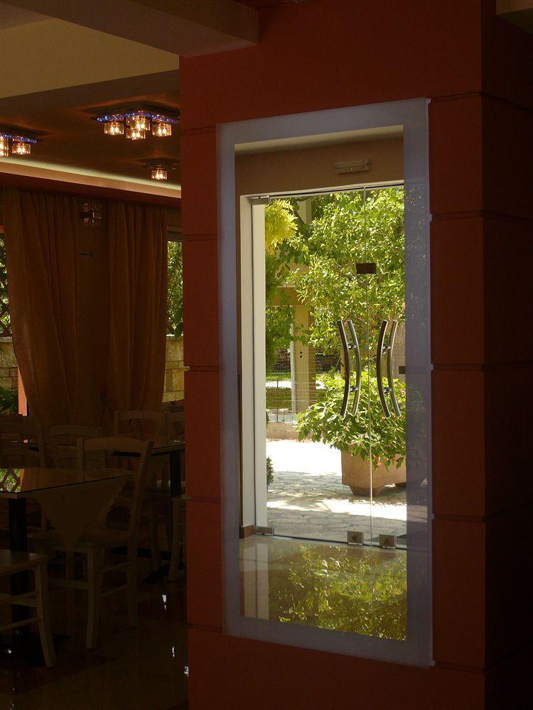 Hotel Avra ลิเกีย ภายนอก รูปภาพ