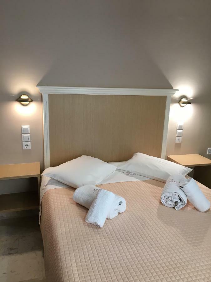 Hotel Avra ลิเกีย ภายนอก รูปภาพ